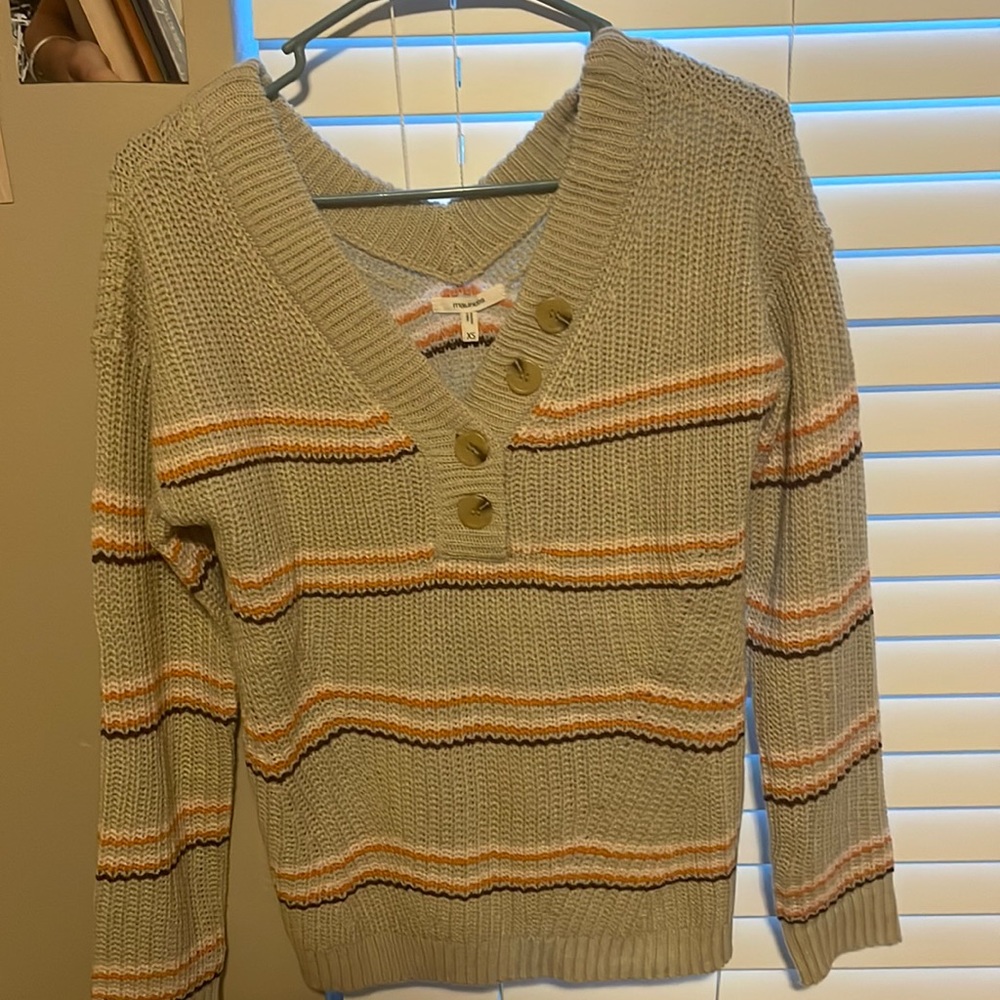 STRIPPED SWEATER
